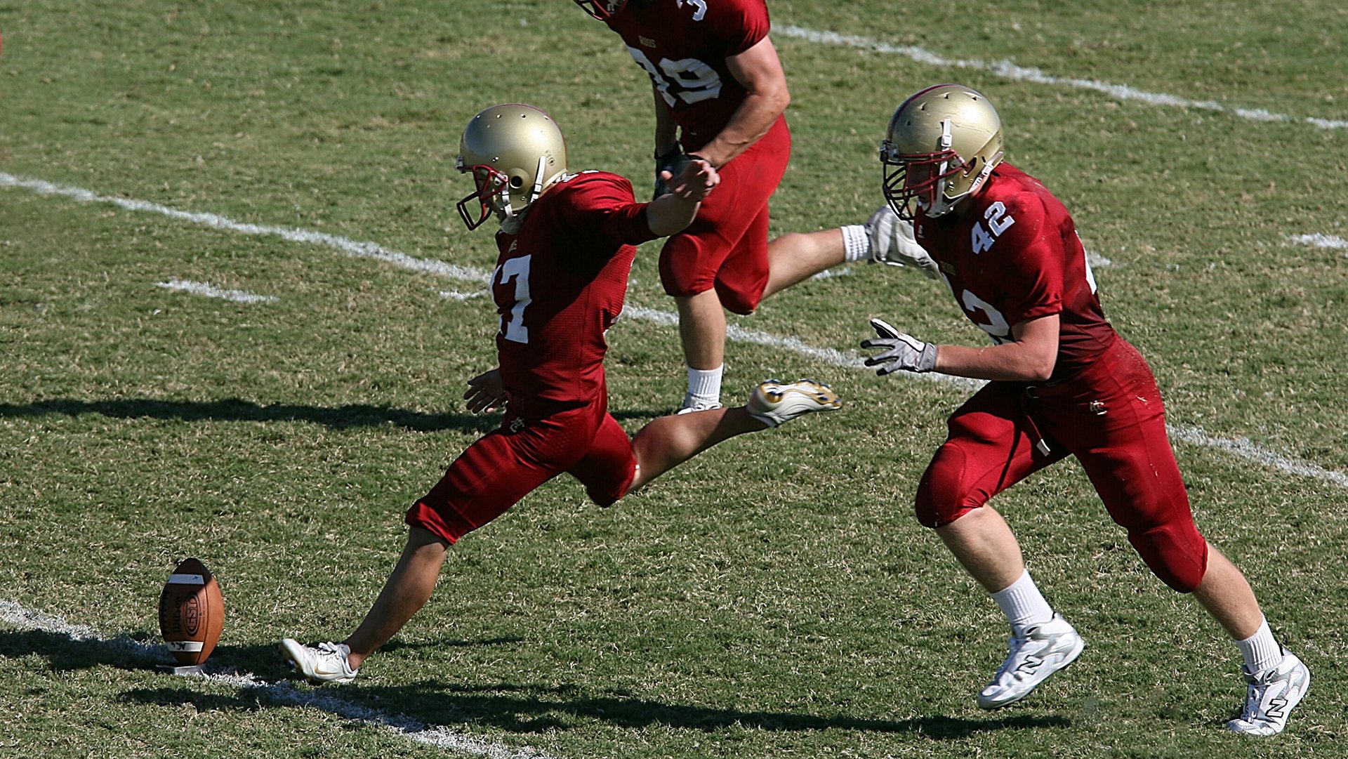 F1赛车赛场焦点！葡萄牙队对阵德国队，年轻新星表现惊艳，未来可期